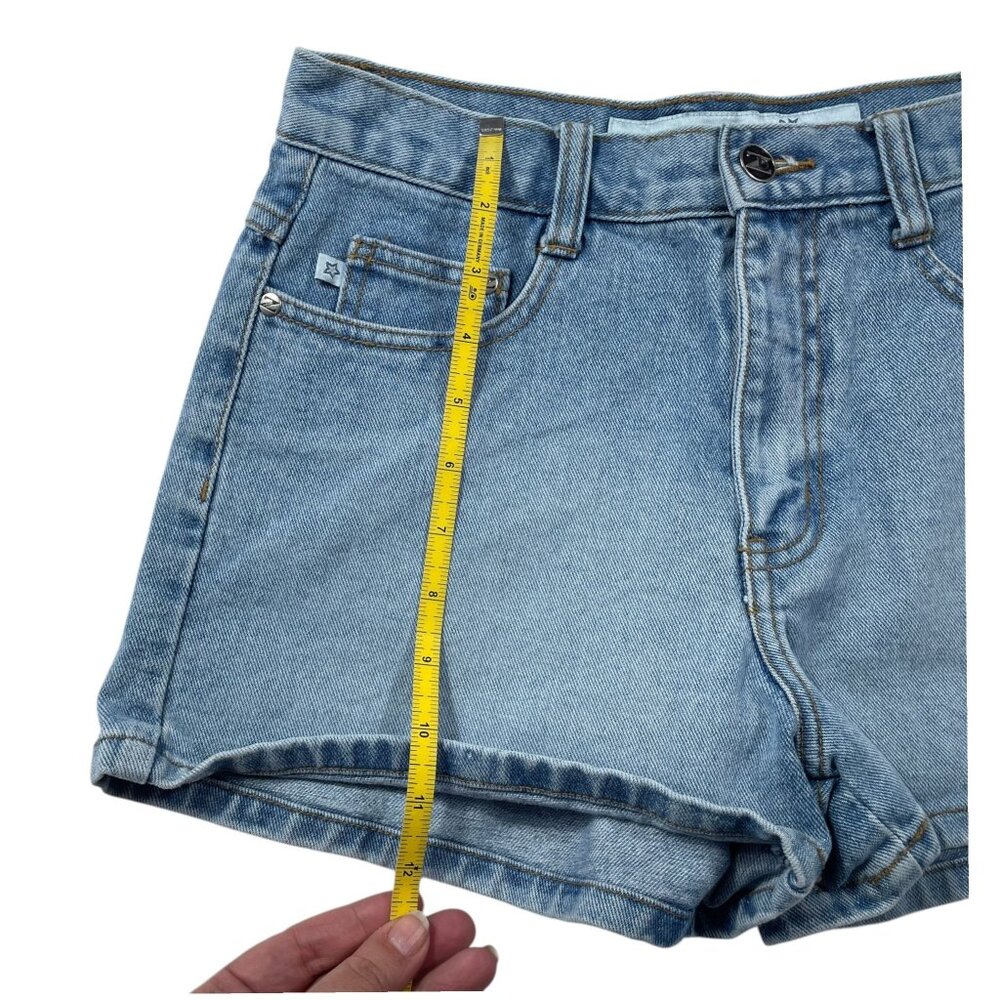 Vintage 90s/Y2K Zana Di High Waisted Denim Short Shorts - Size 3 - Picture 5 of 7